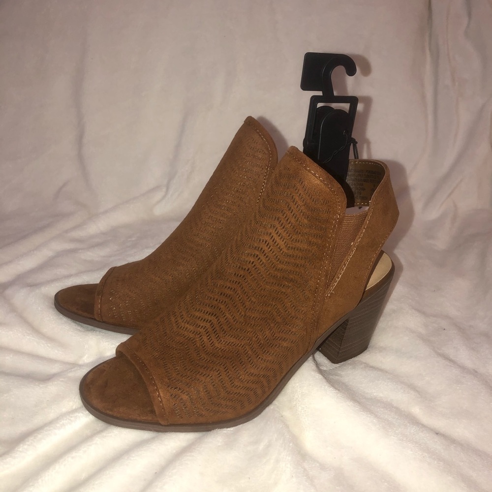 Time and Tru - Memory Foam Heels